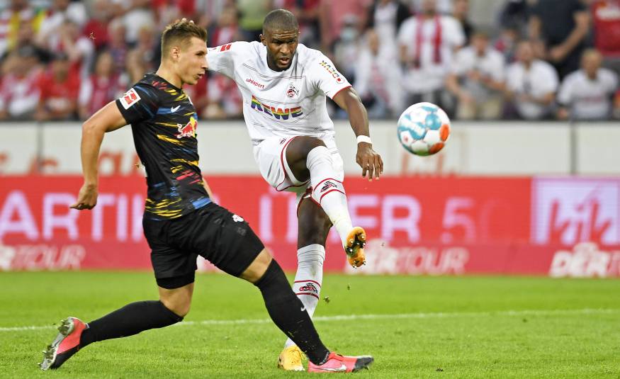Anthony Modeste traf für Köln gegen RB mit Willi Orban (18.09.2021)