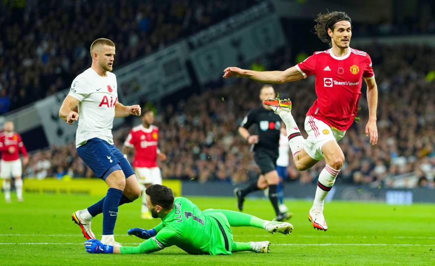 Edinson Cavani mit dem zweiten Tor für Manchester United gegen Tottenham Hotspur (30.10.2021)