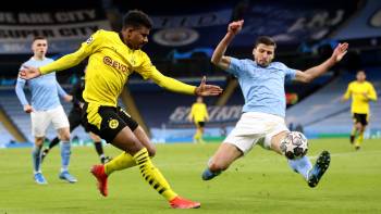 Manchester City gegen Borussia Dortmund; Champions-League Hinspiel (2:1); Ansgar Knauff und Rúben Dias