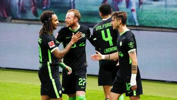 RB Leipzig gegen VFL Wolfsburg (2:2); Kevin Mbabu, Maxi Arnold, Maxence Lacroix und Maximilian Philipp