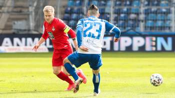 1. FC Magdeburg gegen 1. FC Kaiserslautern (1:0); Jean Zimmer und Baris Atik
