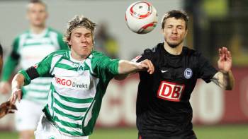 Greuther Fürth gegen Hertha BSC (0:2); Felix Klaus und Nikita Rukavytsya